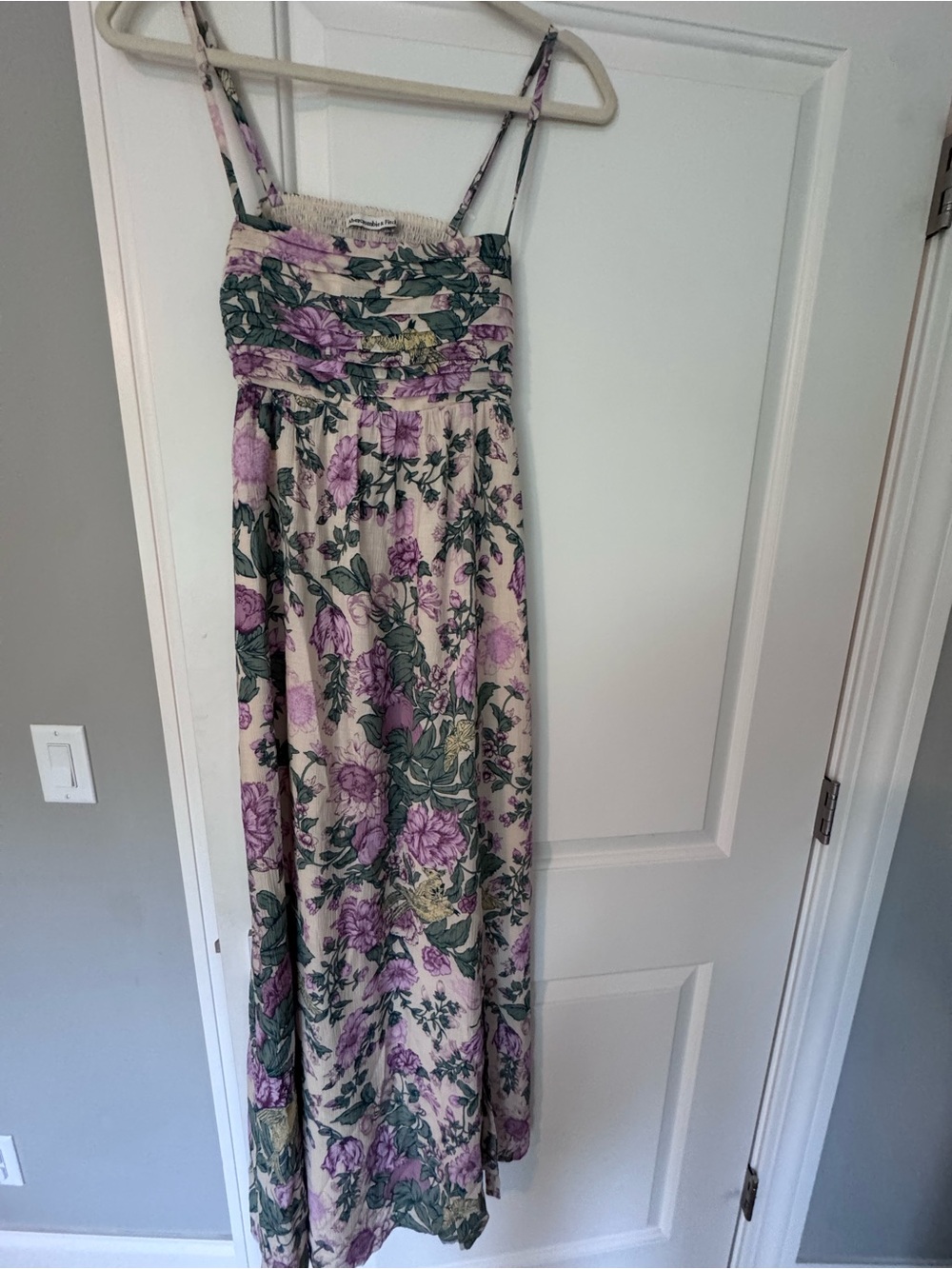 Abercrombie Floral Strap Maxi Dress in Cream and Purple, size small